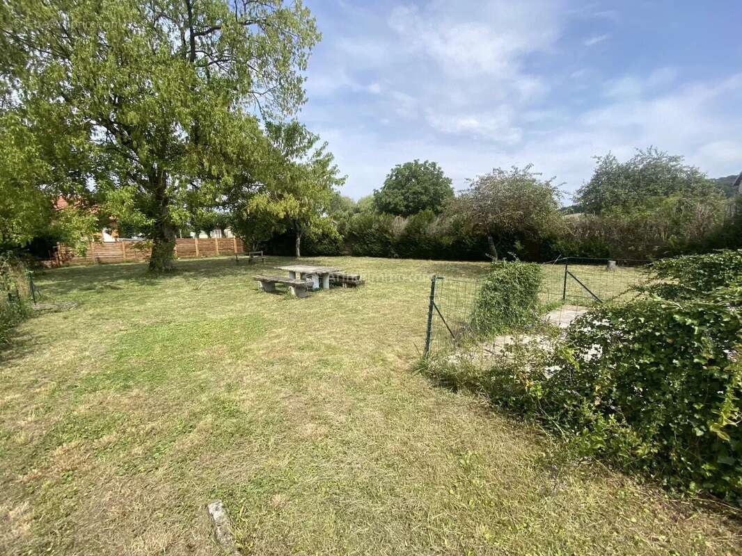 Maison à MAXEY-SUR-MEUSE