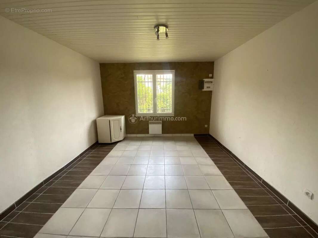 Maison à MAXEY-SUR-MEUSE