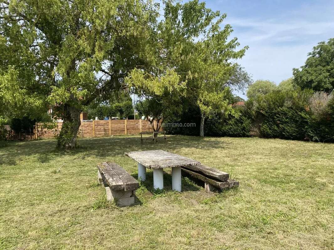 Maison à MAXEY-SUR-MEUSE