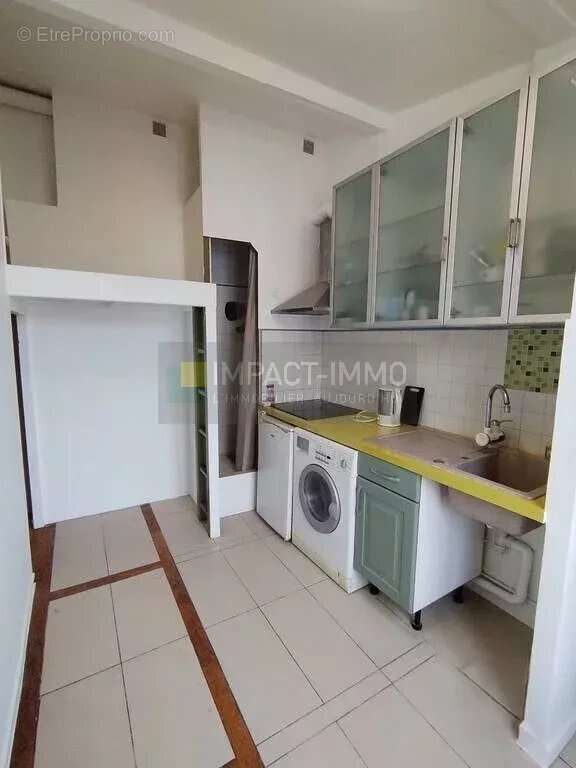 Appartement à PARIS-18E