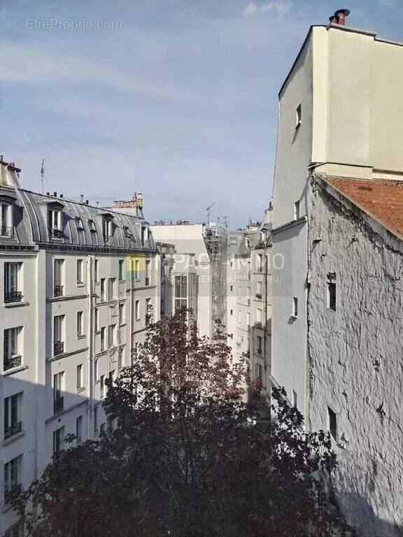 Appartement à PARIS-18E