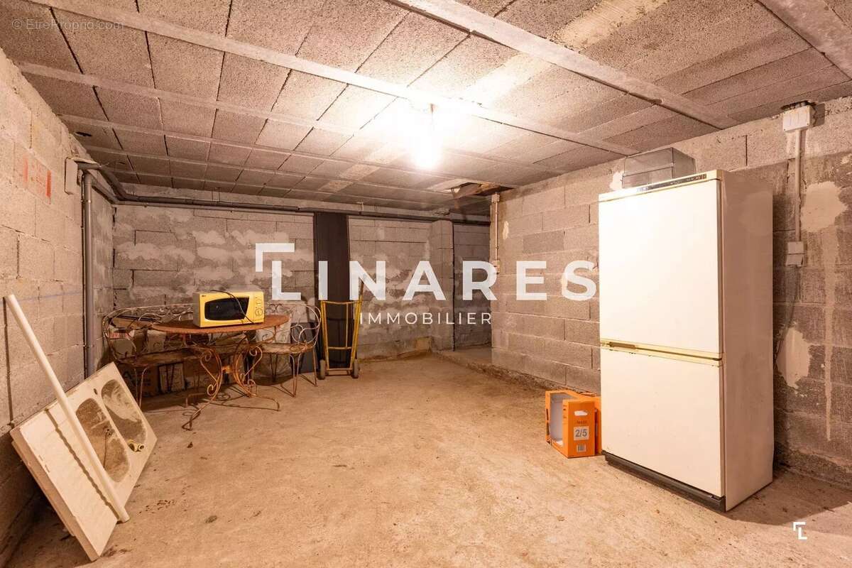 Maison à VINON-SUR-VERDON