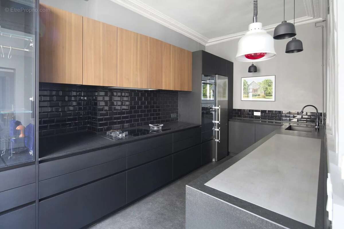 Appartement à PARIS-10E