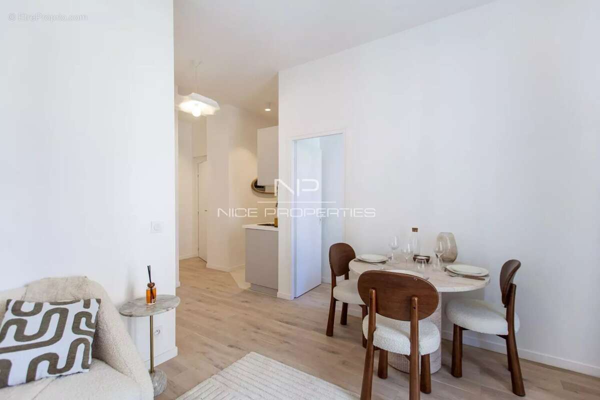 Appartement à NICE