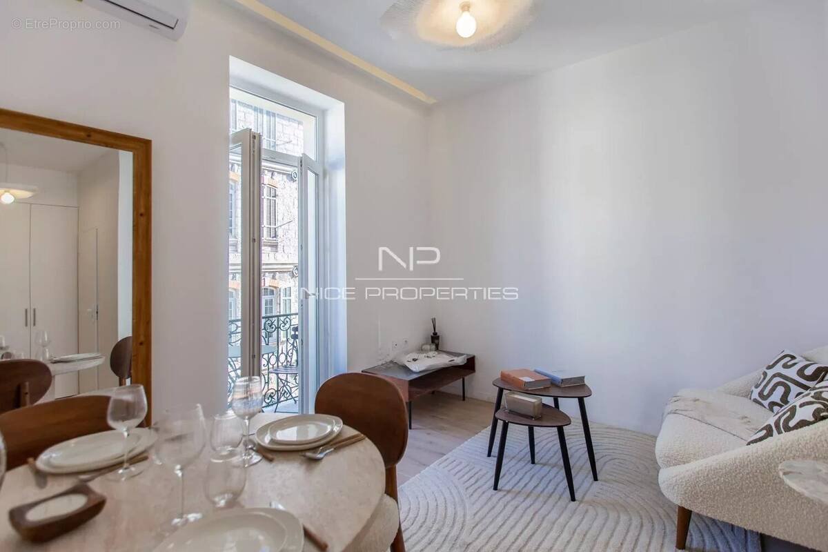 Appartement à NICE