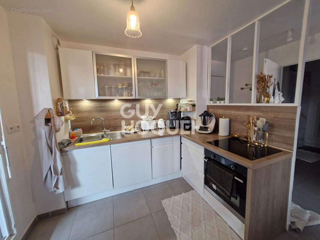 Appartement à MARSEILLE-15E