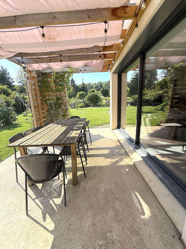 Photo 2 - Maison à CHATILLON-LA-PALUD