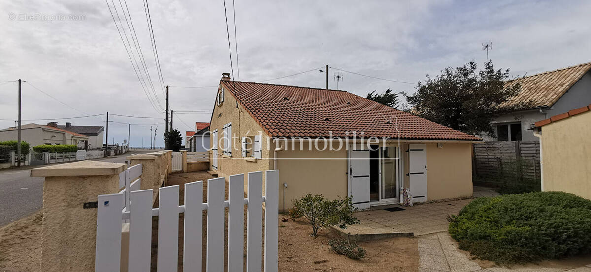 Maison à SAINT-MICHEL-CHEF-CHEF