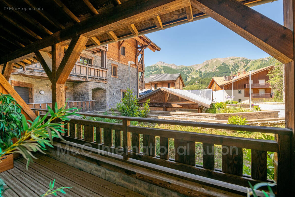Appartement à SAINT-ETIENNE-DE-TINEE