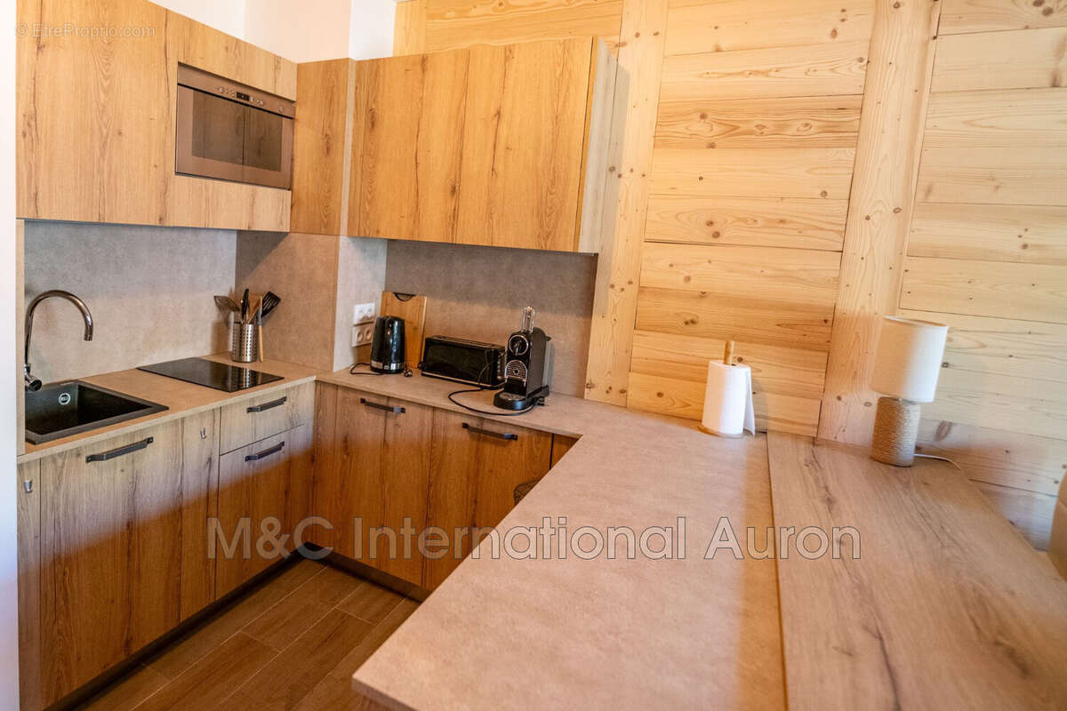 Appartement à SAINT-ETIENNE-DE-TINEE