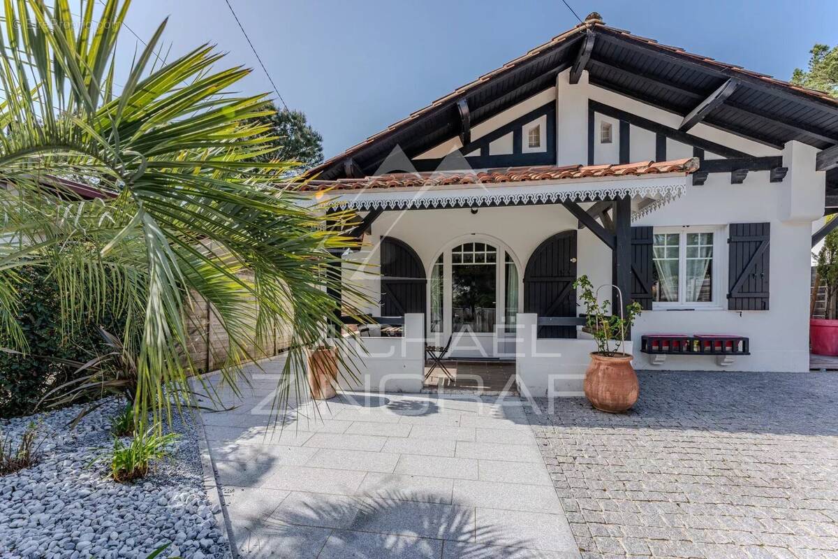 Maison à LE BOUSCAT