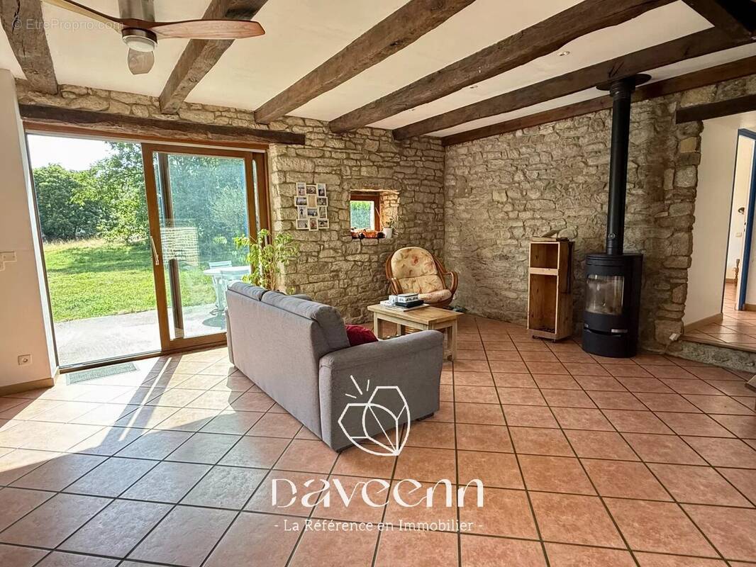 Maison à LOCMARIA-GRAND-CHAMP