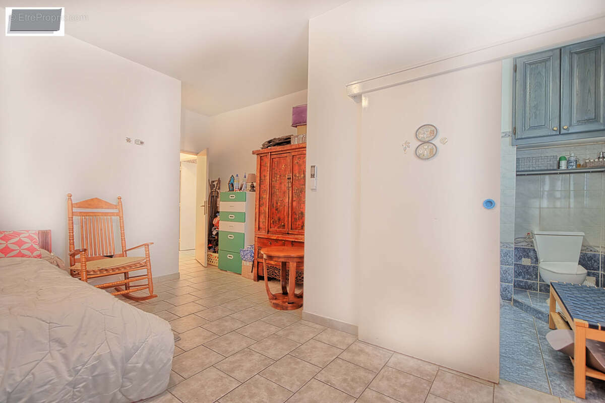 Maison à LA VALETTE-DU-VAR