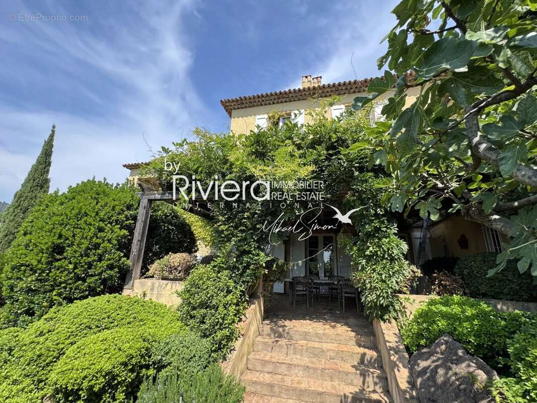 Maison à RAYOL-CANADEL-SUR-MER