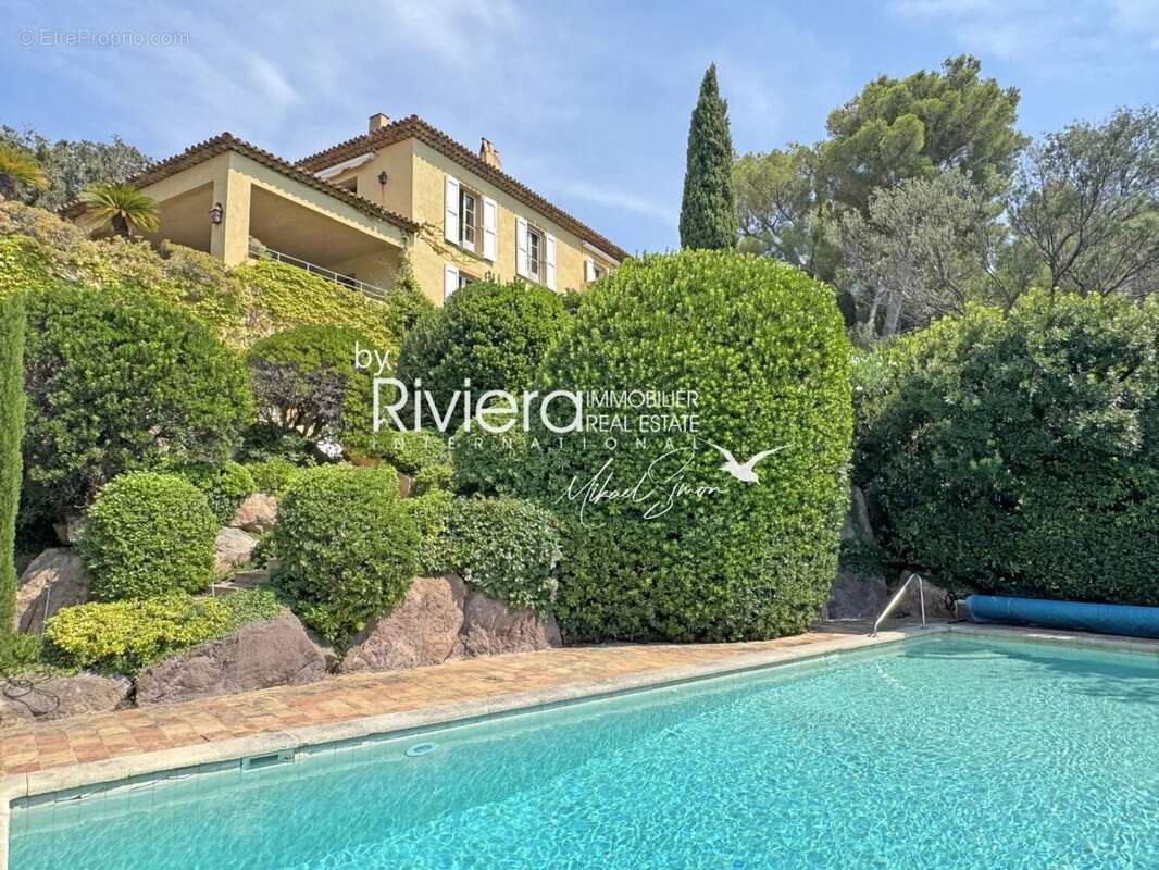 Maison à RAYOL-CANADEL-SUR-MER