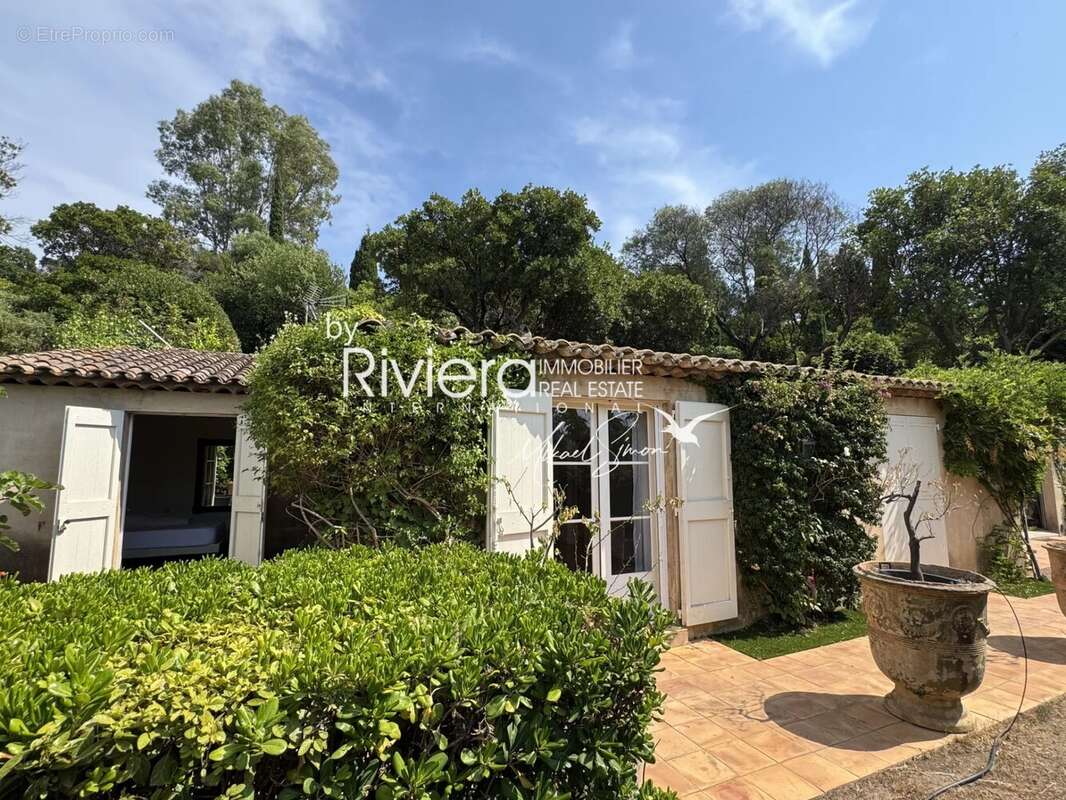 Maison à RAYOL-CANADEL-SUR-MER