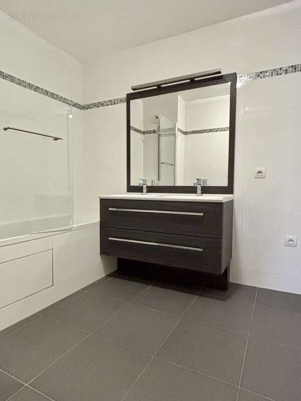 Appartement à PUTEAUX