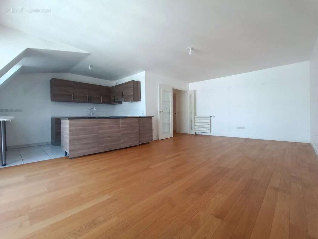 Appartement à PUTEAUX