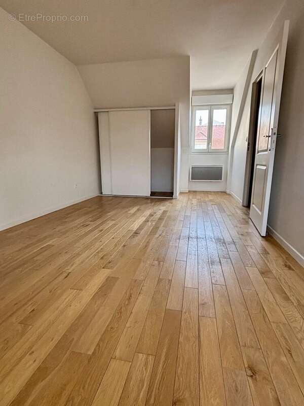 Appartement à MAISONS-LAFFITTE