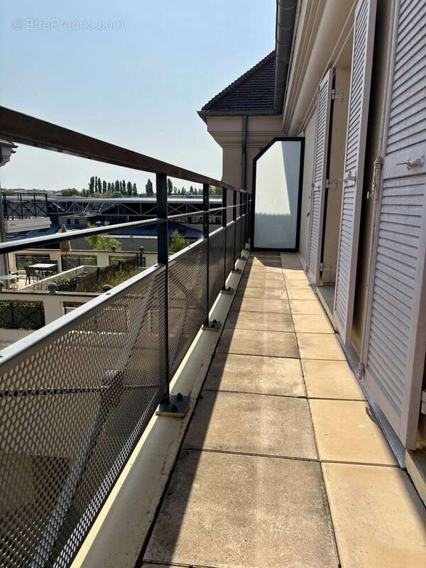 Appartement à MAISONS-LAFFITTE