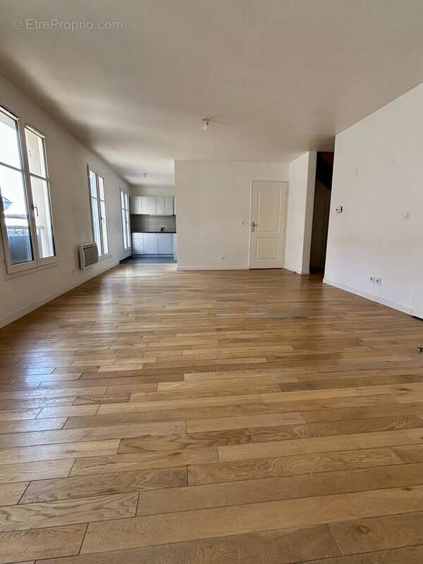 Appartement à MAISONS-LAFFITTE