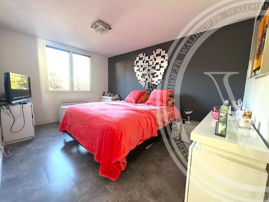 Appartement à MOUGINS