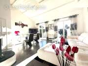 Appartement à MOUGINS