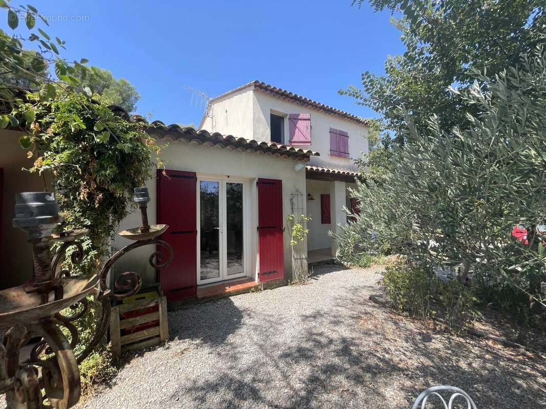 Maison à DRAGUIGNAN