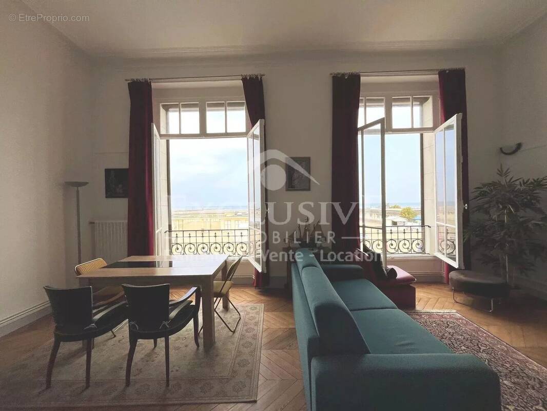 Appartement à TROUVILLE-SUR-MER
