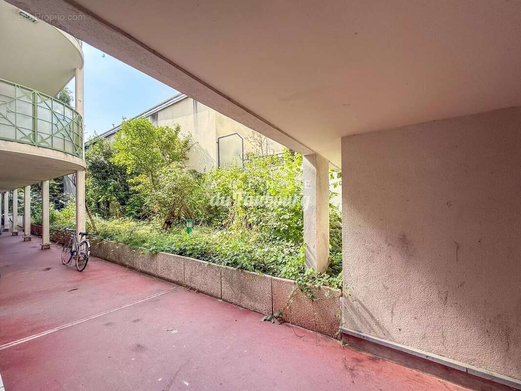 Appartement à PARIS-10E