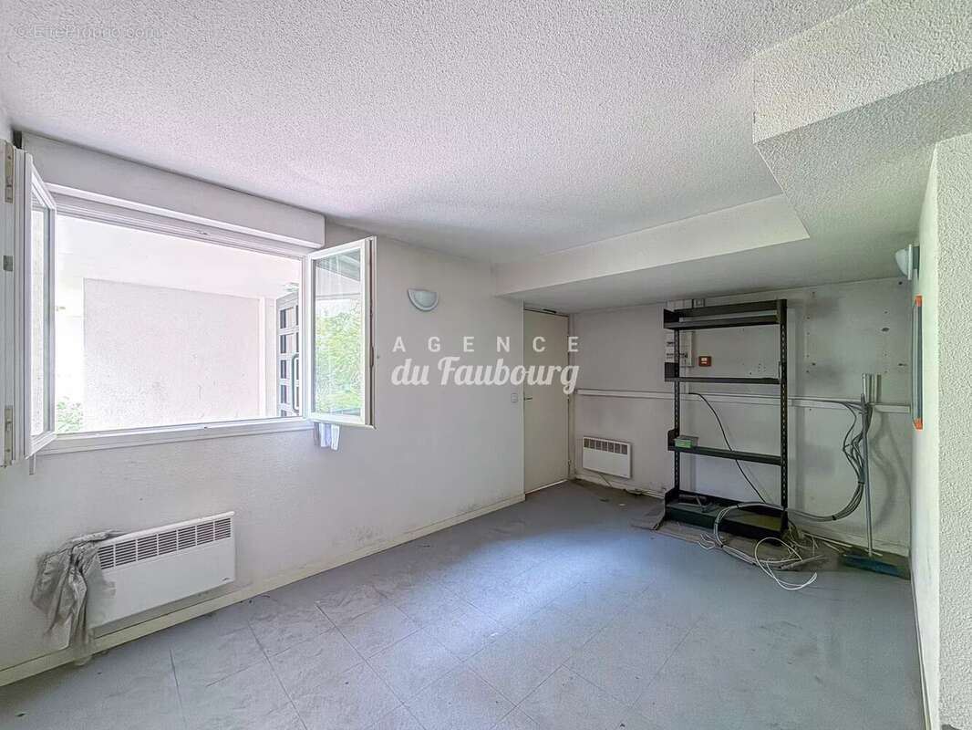 Appartement à PARIS-10E