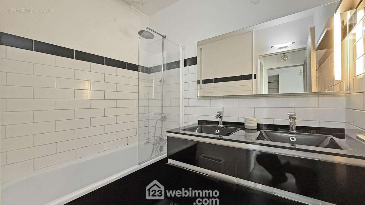 Appartement à CHENNEVIERES-SUR-MARNE