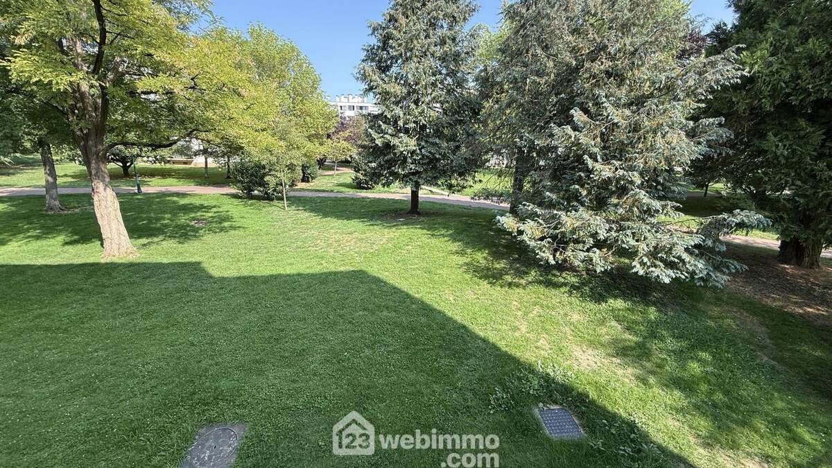 Appartement à CHENNEVIERES-SUR-MARNE