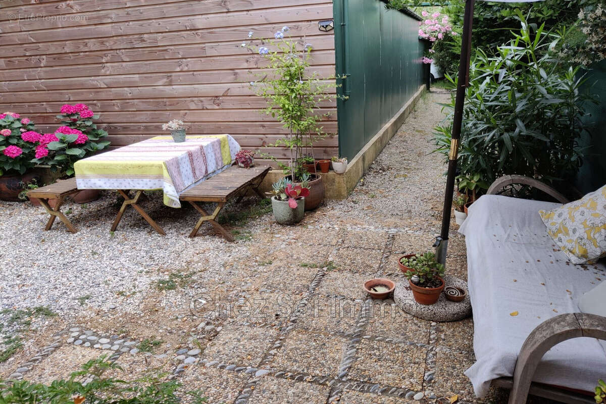 Appartement à VILLENEUVE-LOUBET