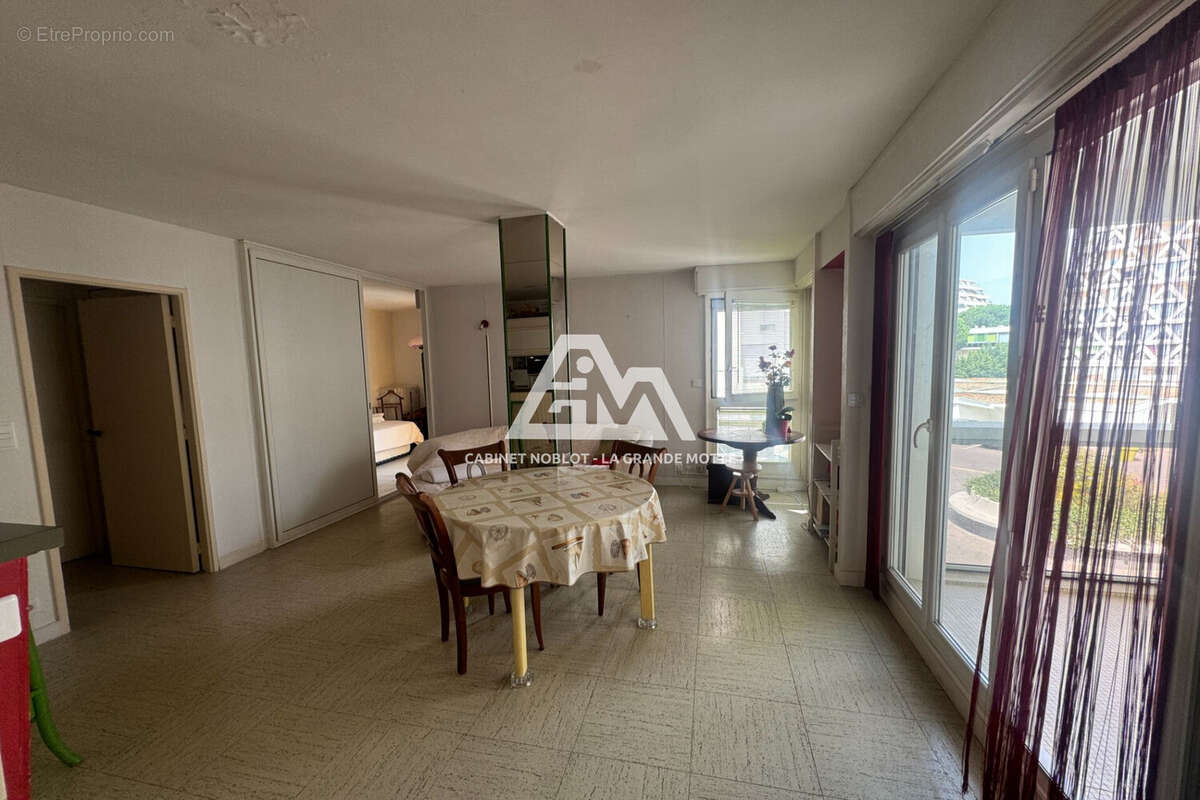 Appartement à LA GRANDE-MOTTE