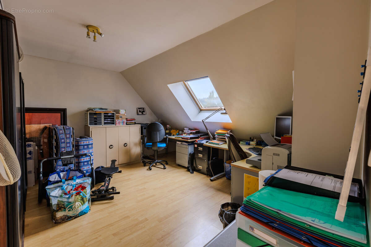 Maison à NOGENT-LE-ROI