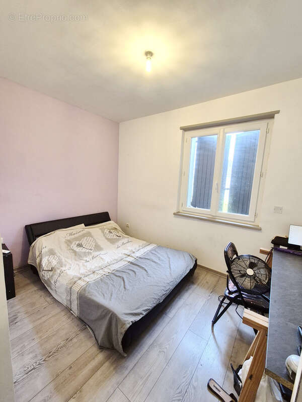 Appartement à RIBAUTE-LES-TAVERNES