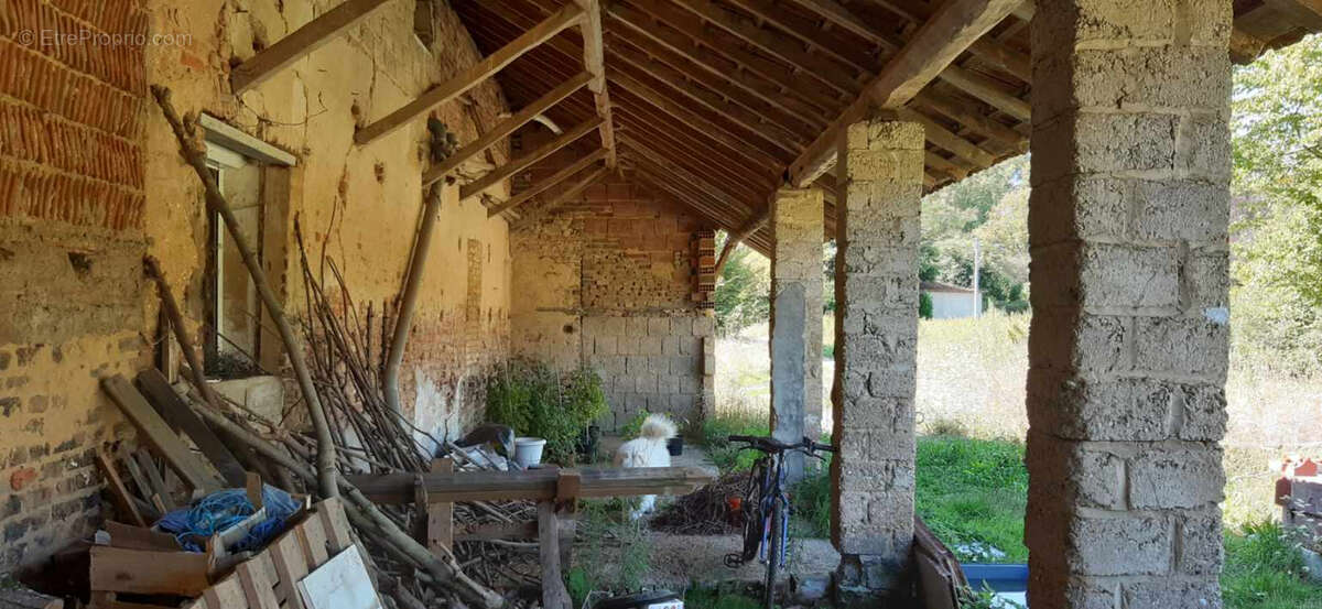 Maison à MOUTHIER-EN-BRESSE