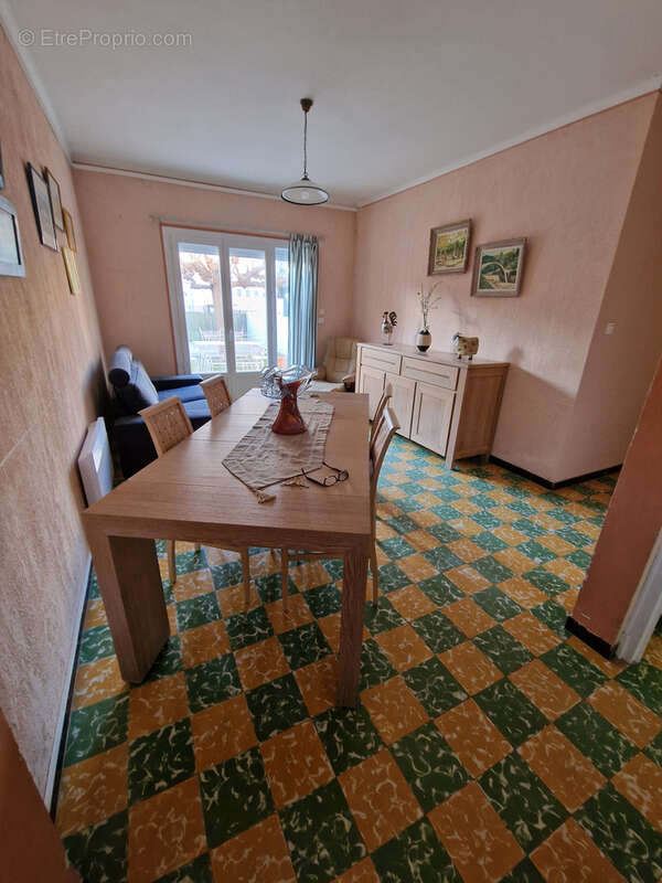 Maison à CANET-EN-ROUSSILLON