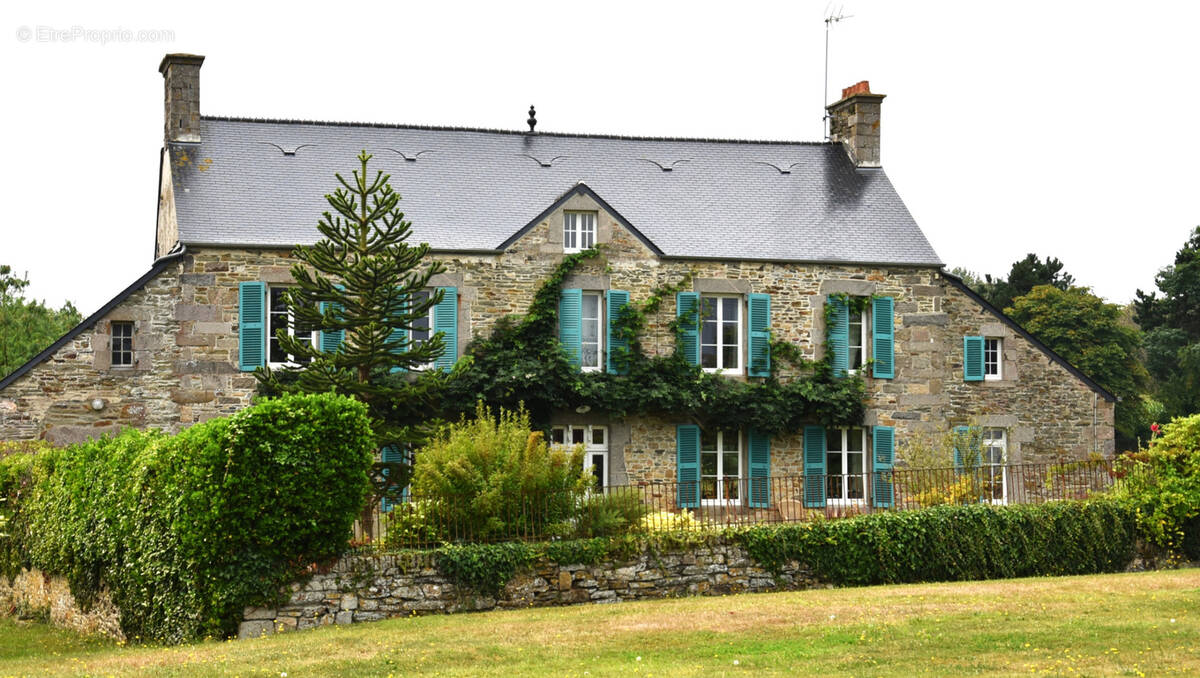 Maison à LES PIEUX