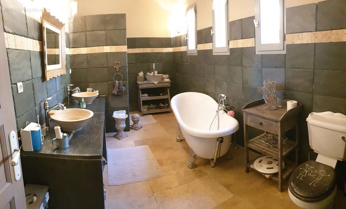 Maison à SAN-GIULIANO