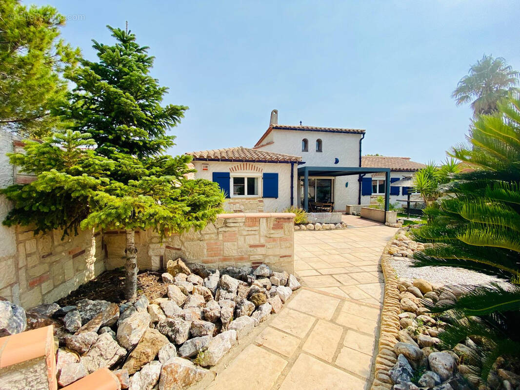 Maison à CASES-DE-PENE