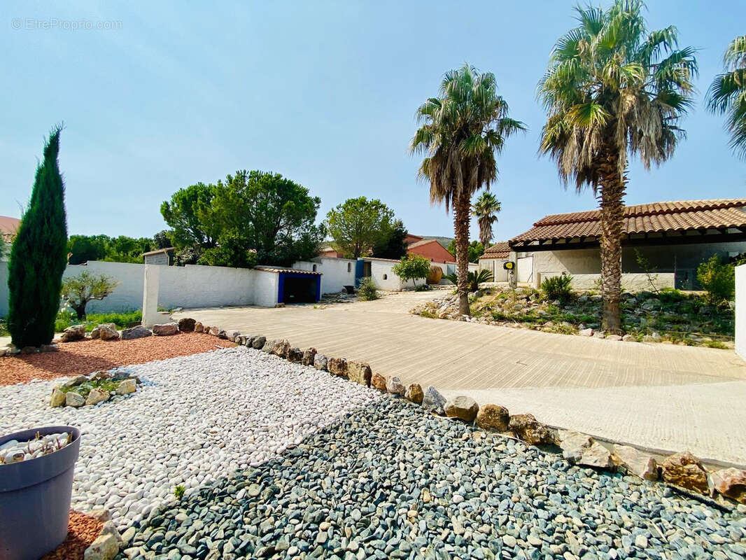 Maison à CASES-DE-PENE