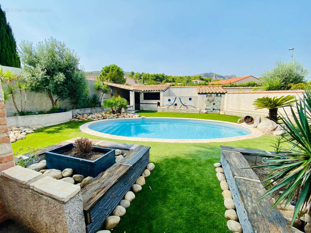 Maison à CASES-DE-PENE