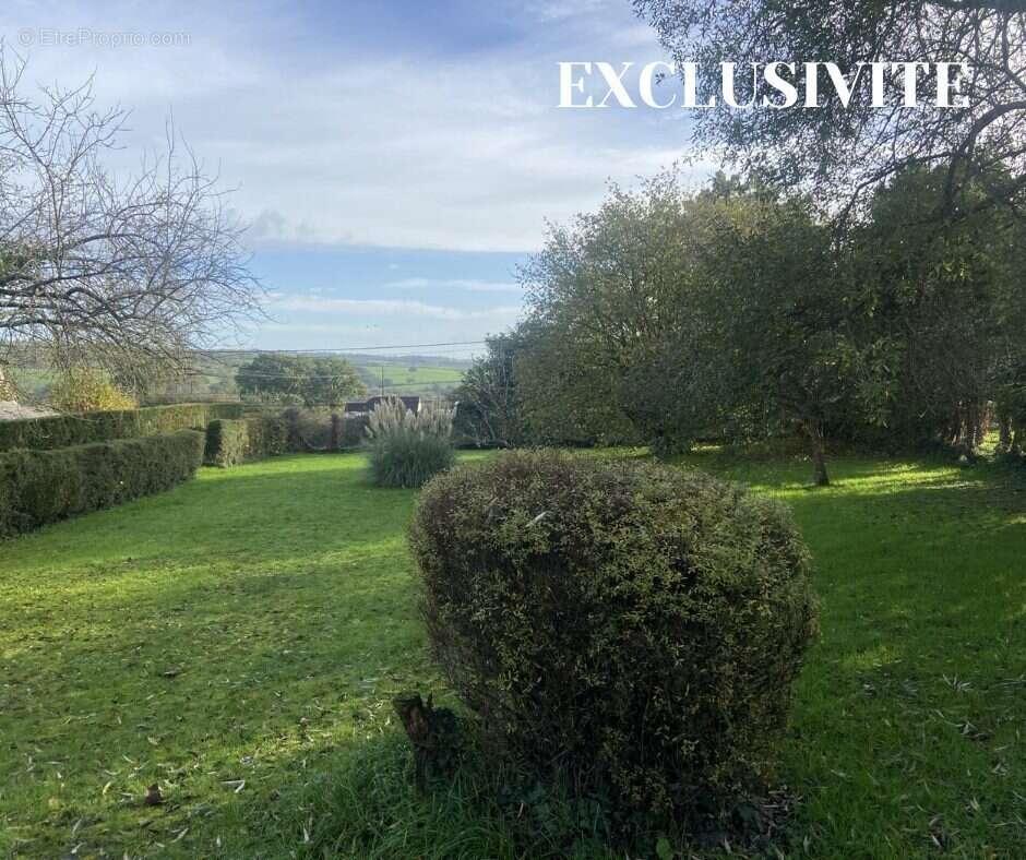 Maison à PONT-D&#039;OUILLY