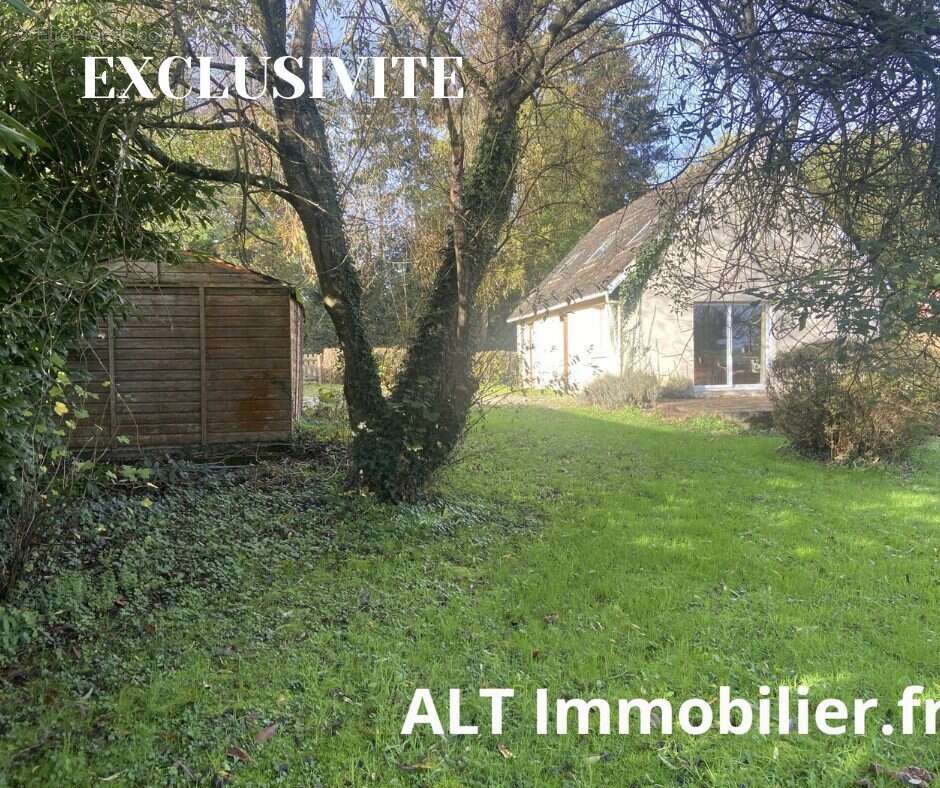 Maison à PONT-D&#039;OUILLY