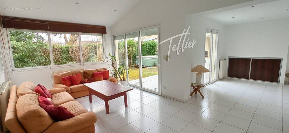 Maison à SAINT-AUBIN-DE-MEDOC