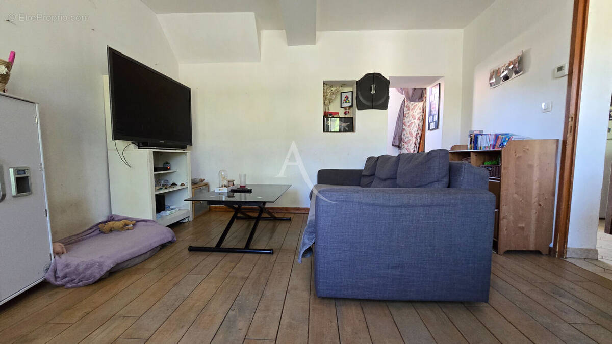 Maison à ERAGNY-SUR-EPTE