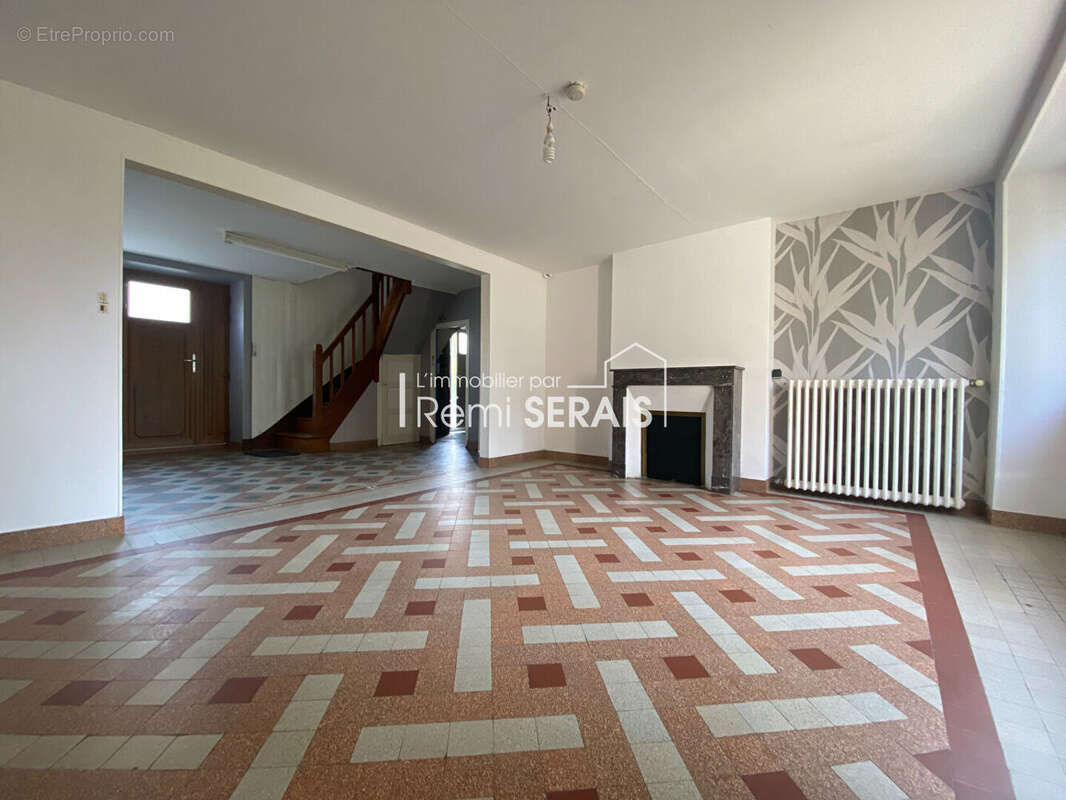 Maison à COLOMBIERS