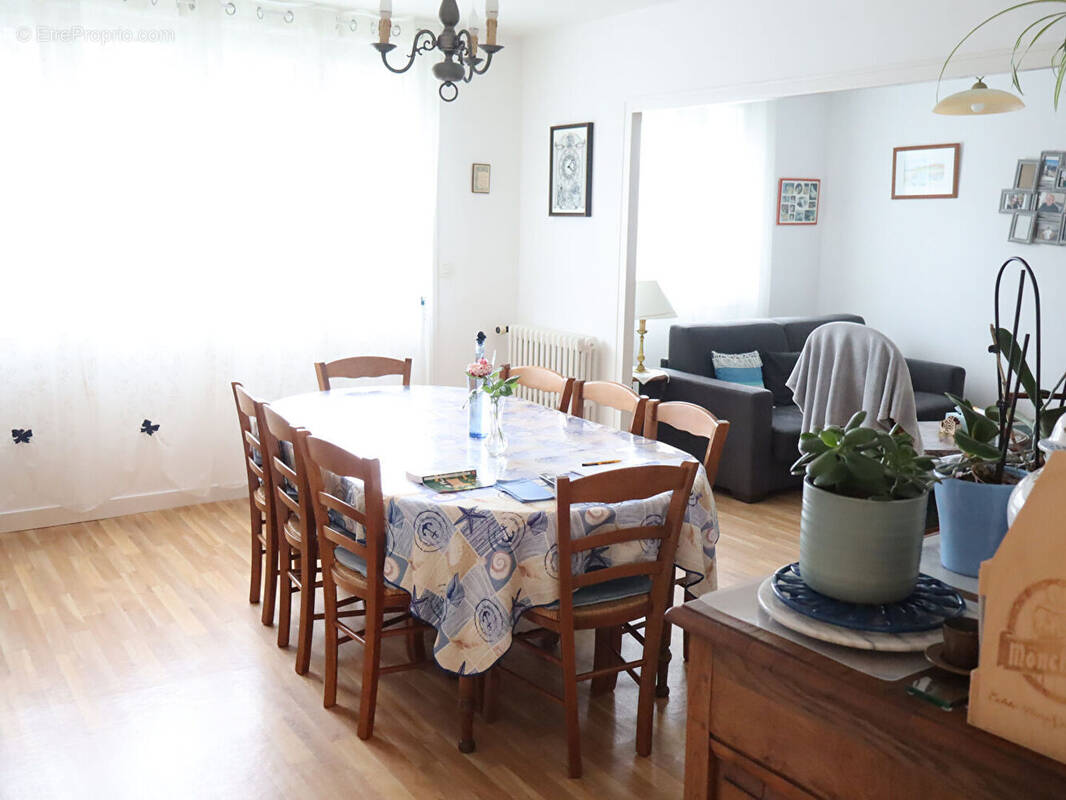 Appartement à MORTAIN